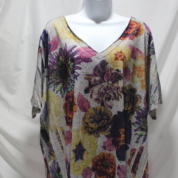 Lane Bryant Women's (26/28) Multicolor Floral Print T-shirt S/S Rhinestones - Picture 1 of 8